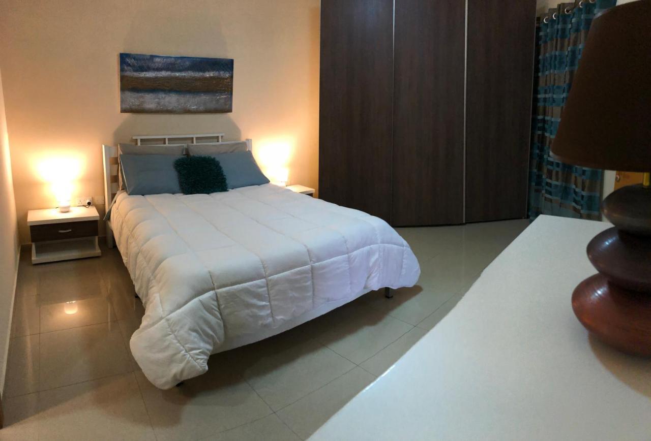 The Village Apartment 2 Kirkop 외부 사진